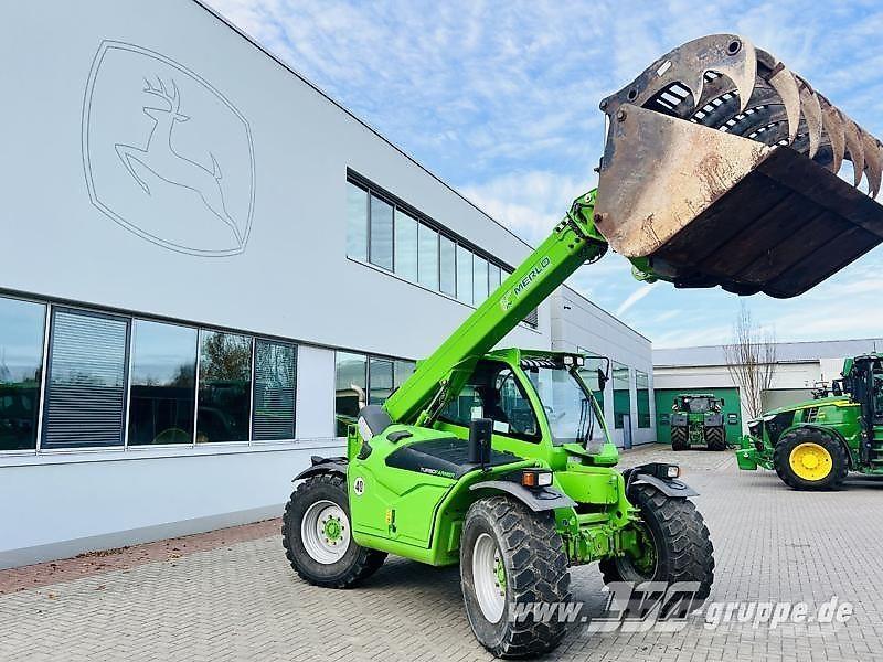 Merlo TF 42.7 مناولات متداخلة