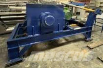  MH 1300 ماكينات الركام