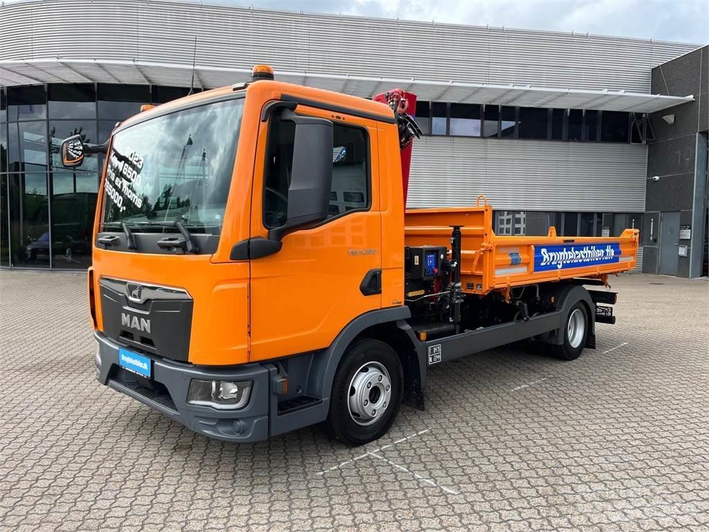 MAN TGL 8.220 شاحنات الرافعات