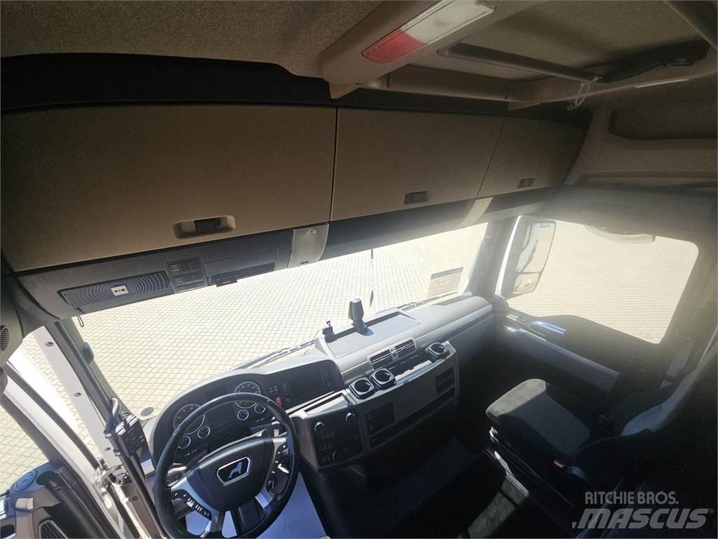 MAN TGX 26.510 وحدات الجر