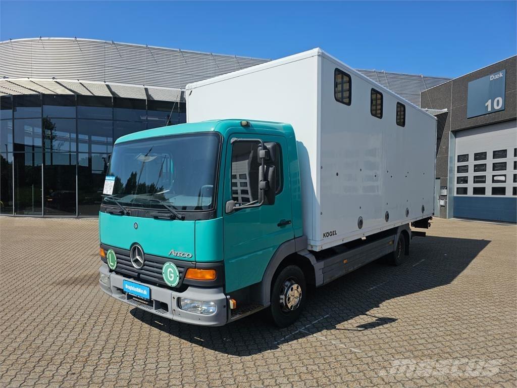 Mercedes-Benz Atego 817 شاحنات نقل الحيوانات