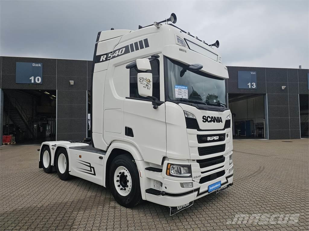 Scania R540 6x2 وحدات الجر