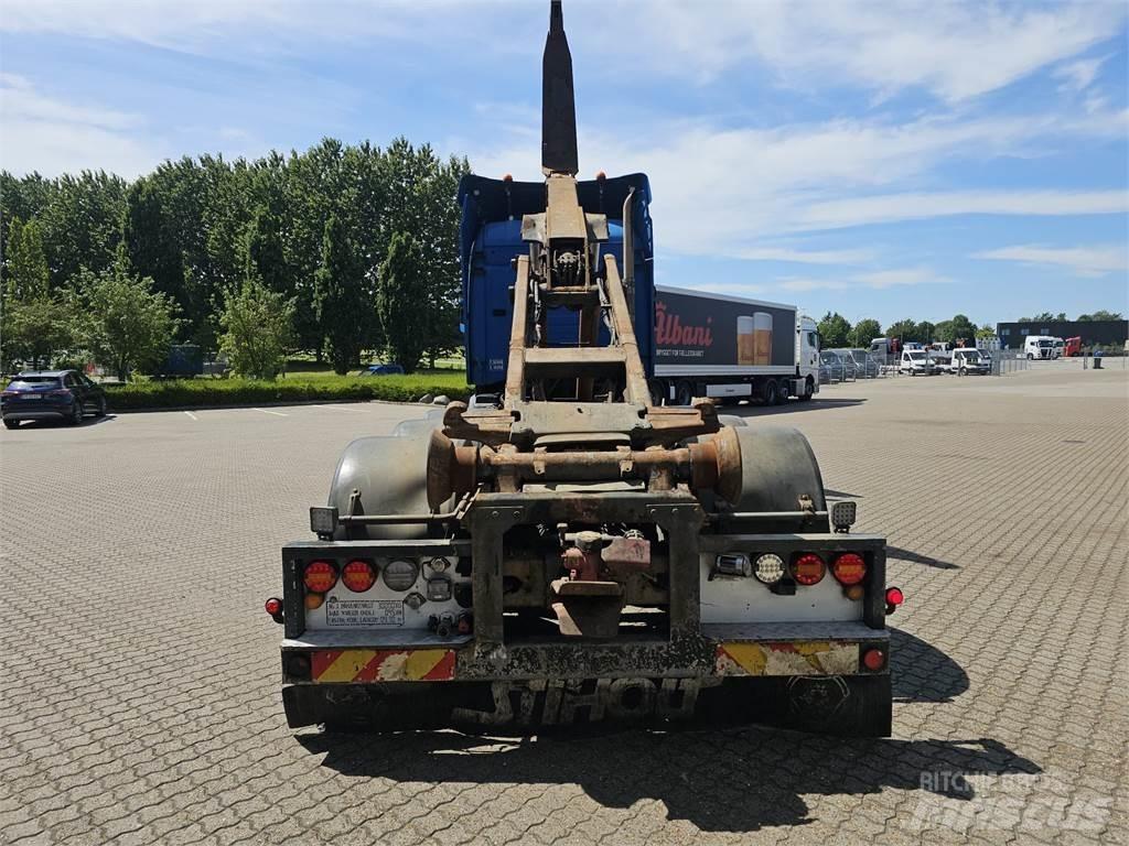 Scania R560 شاحنات الرافعات الخطافية