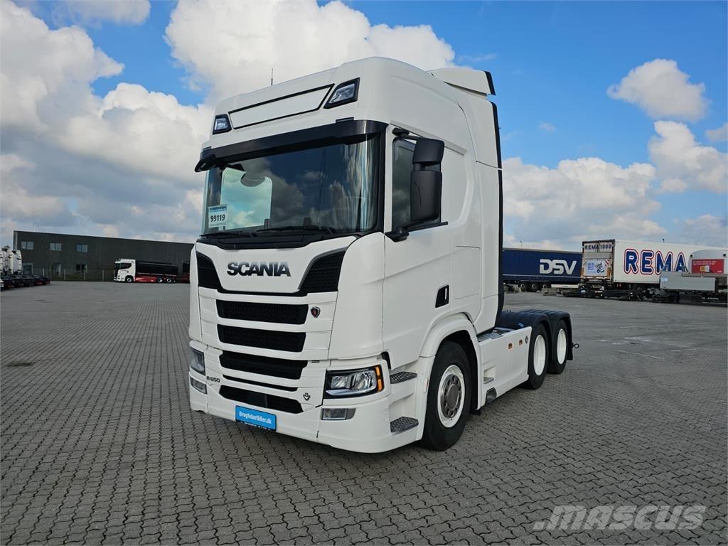 Scania R650 6X2 وحدات الجر
