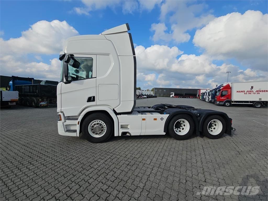 Scania R650 6X2 وحدات الجر