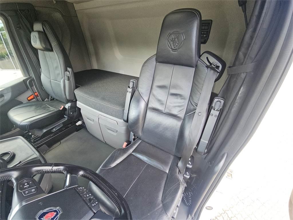 Scania S500 6x2 وحدات الجر