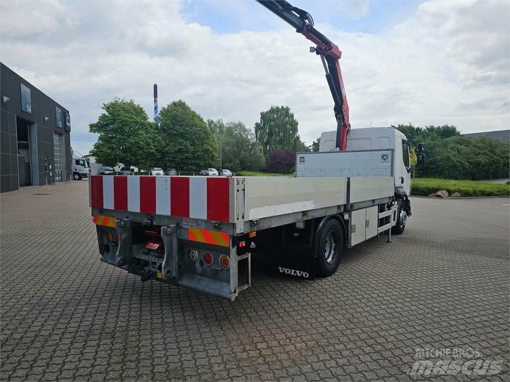 Volvo FL250 شاحنات الرافعات
