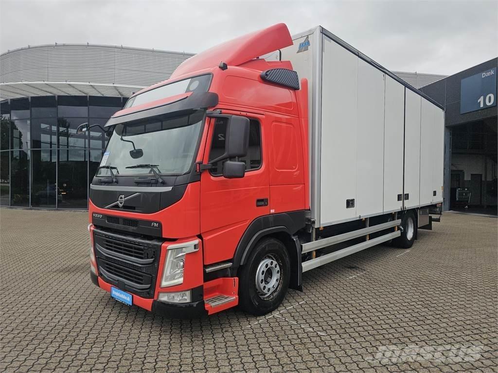 Volvo FM340 شاحنات ذات هيكل صندوقي