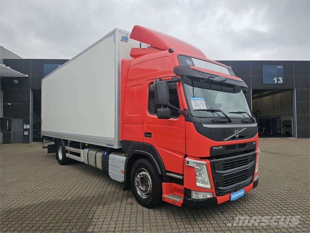 Volvo FM340 شاحنات ذات هيكل صندوقي
