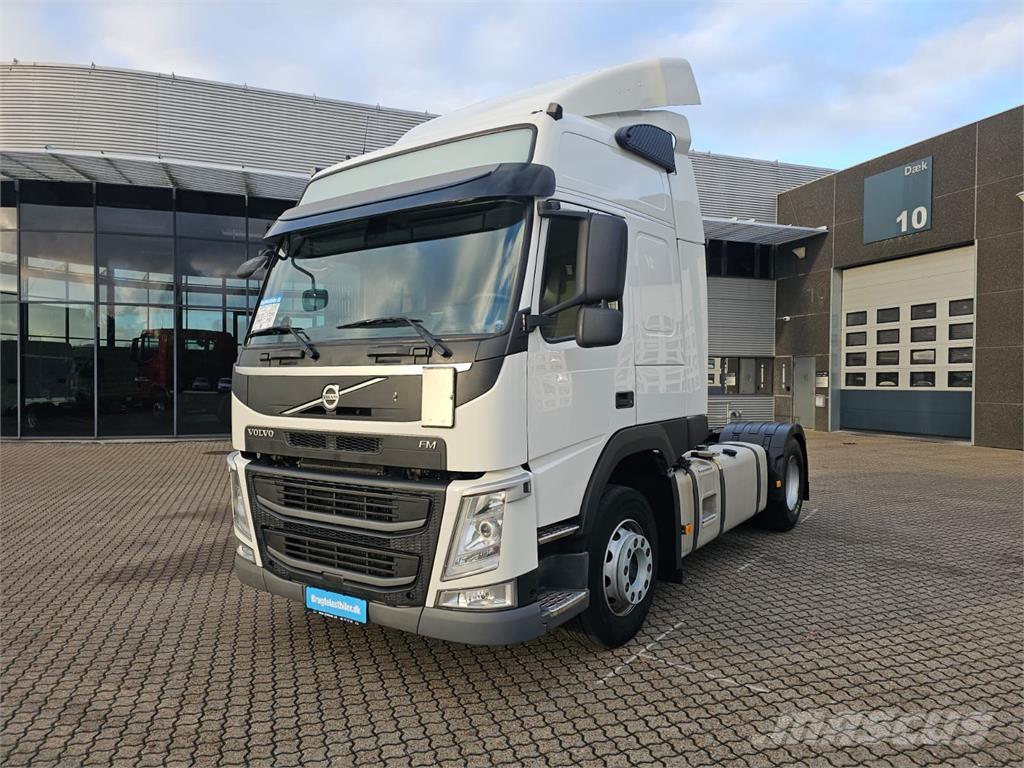 Volvo FM450 وحدات الجر