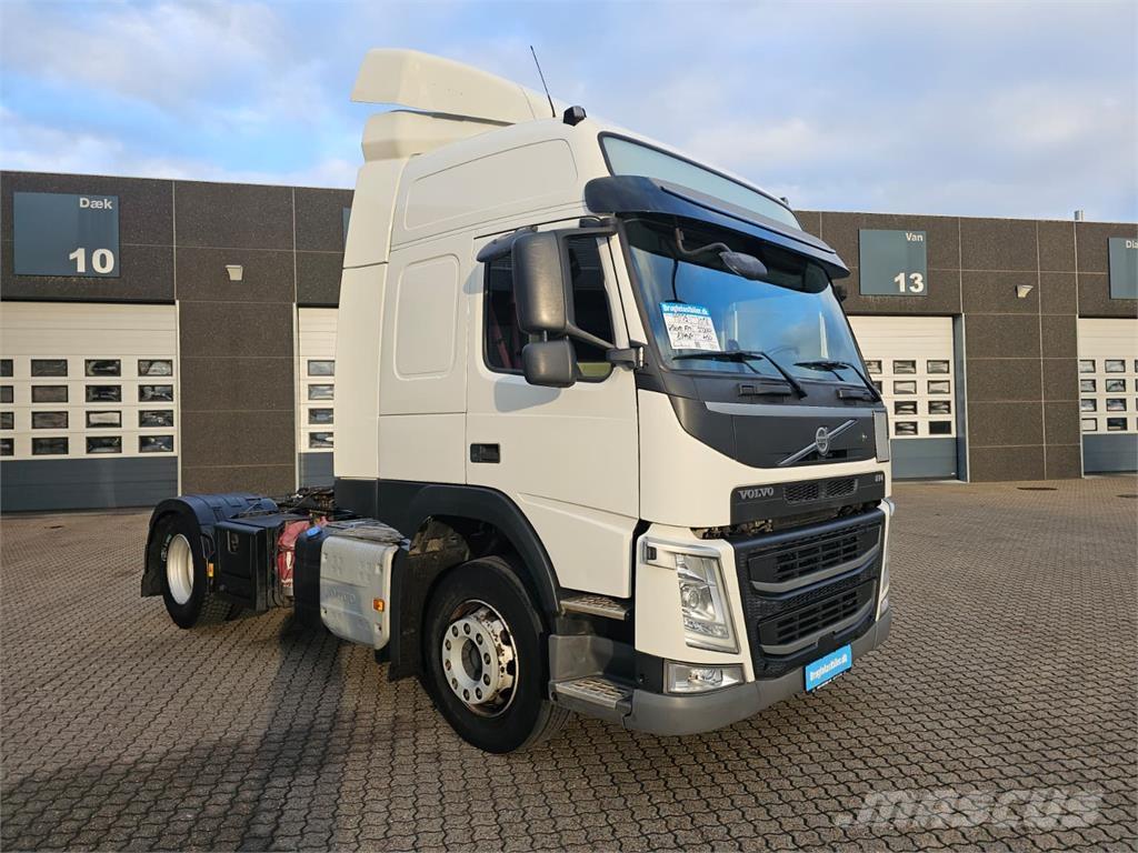 Volvo FM450 وحدات الجر