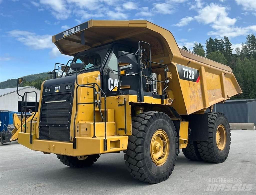 CAT 772G شاحنات المخلفات الصلبة