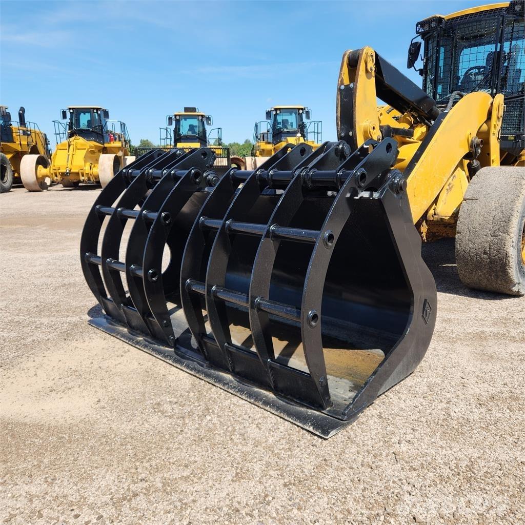 CAT 938M لوادر بعجل