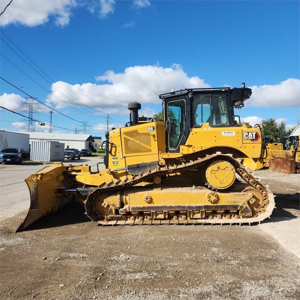CAT D6 LGP VP بلدوزرات مجنزرة
