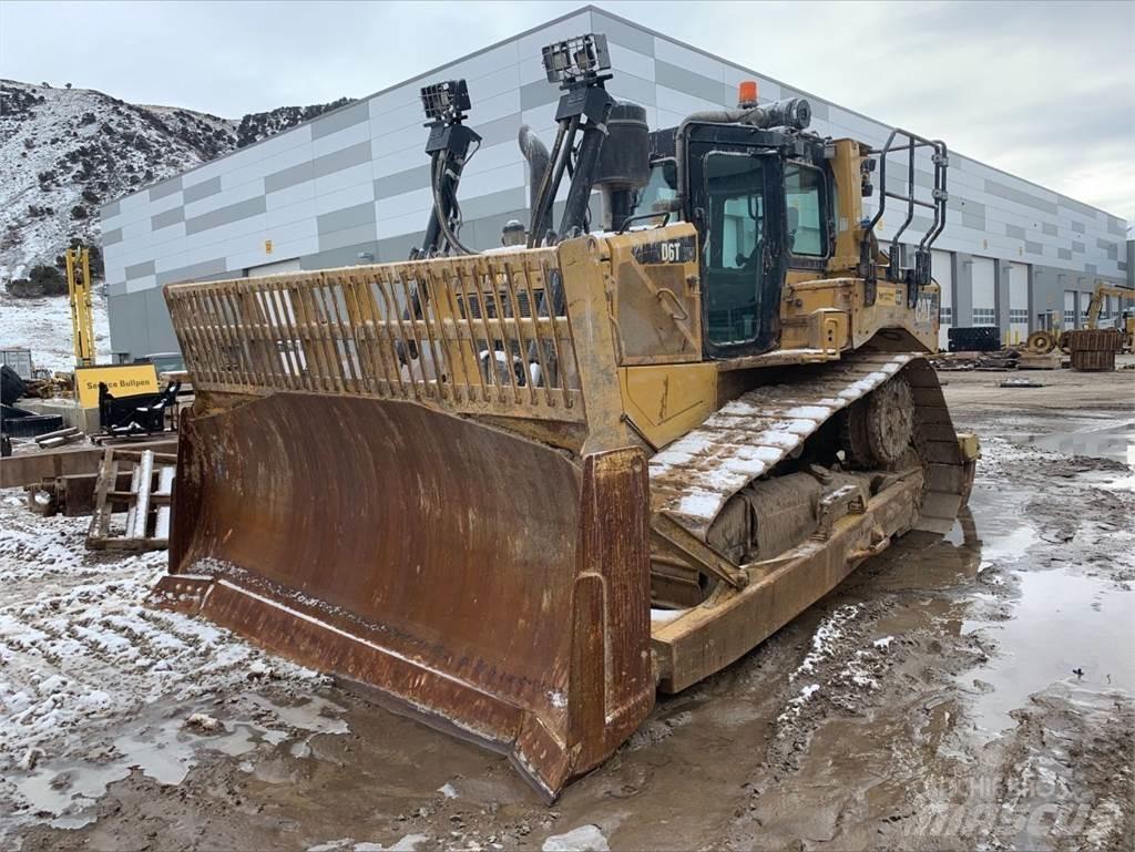 CAT D6T XW WH بلدوزرات مجنزرة