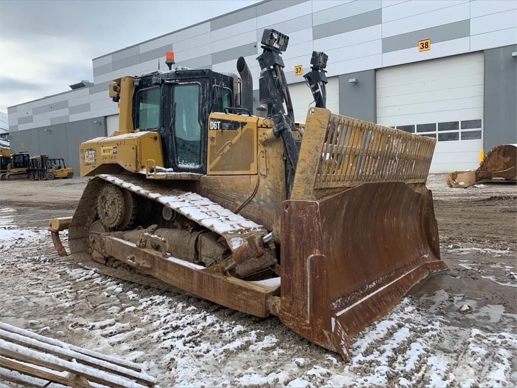 CAT D6T XW WH بلدوزرات مجنزرة