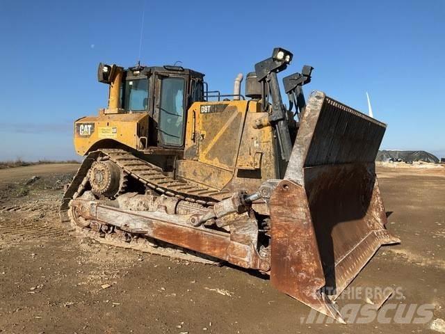 CAT D8T LGP WH بلدوزرات مجنزرة