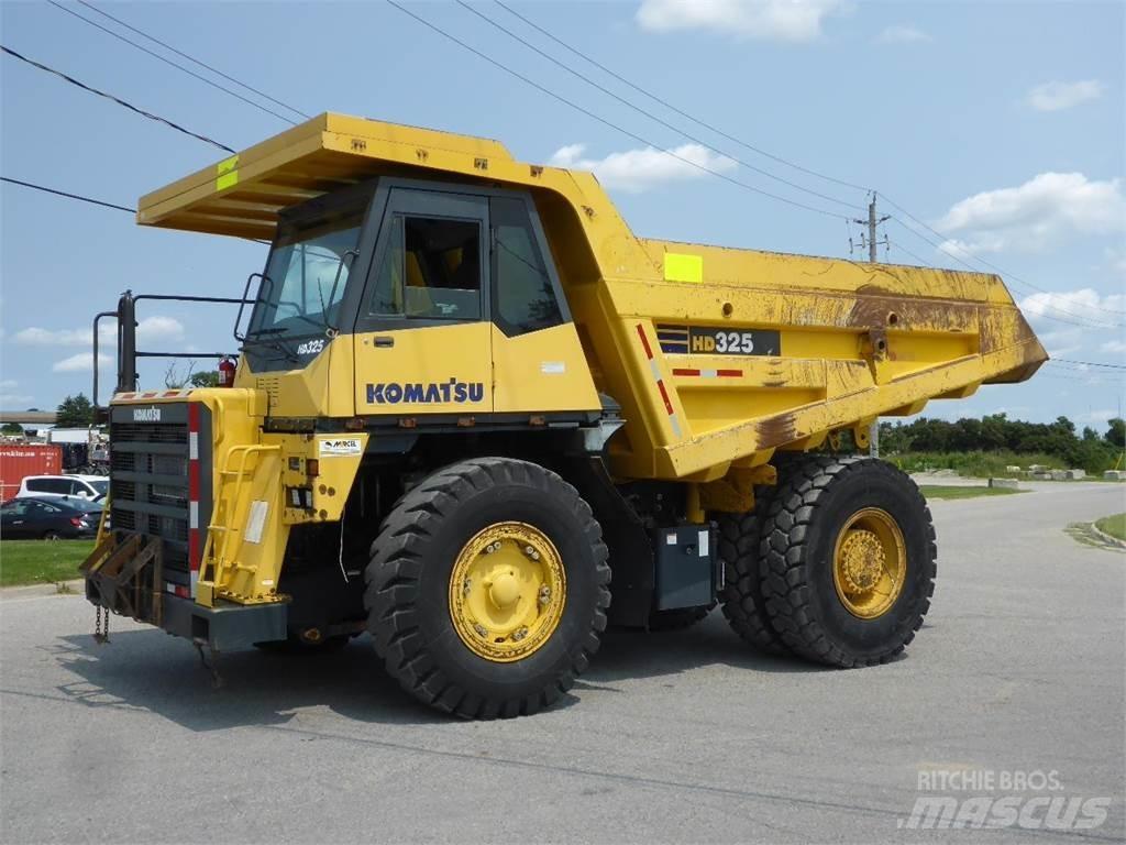 Komatsu HD325-7 شاحنات المخلفات الصلبة