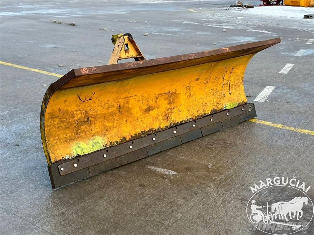 Borup , 2,7 m. ماكينات زراعية أخرى