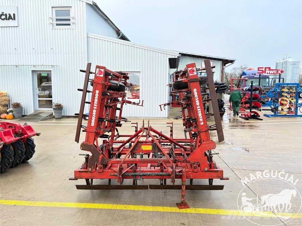 Doublet-Record 4,5 m ماكينات زراعية أخرى