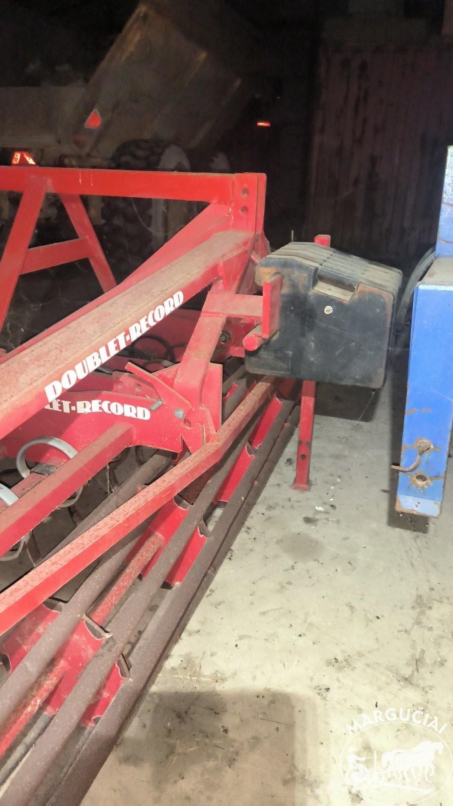 Doublet-Record 4 m ماكينات زراعية - غير ذلك