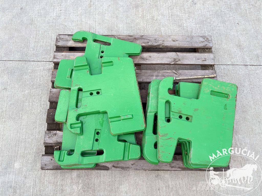John Deere 400 kg. ماكينات زراعية أخرى