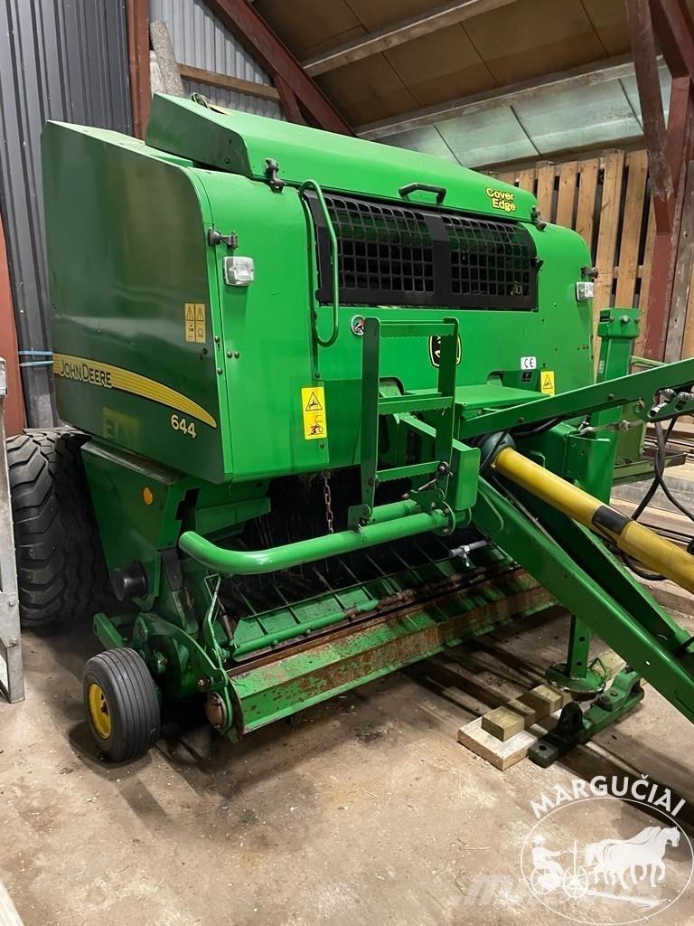 John Deere 644 ماكينات زراعية أخرى