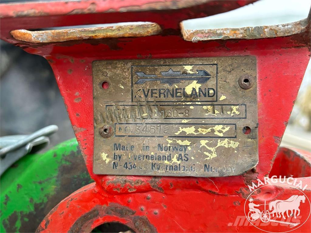 Kverneland 4 korpusų ماكينات زراعية أخرى