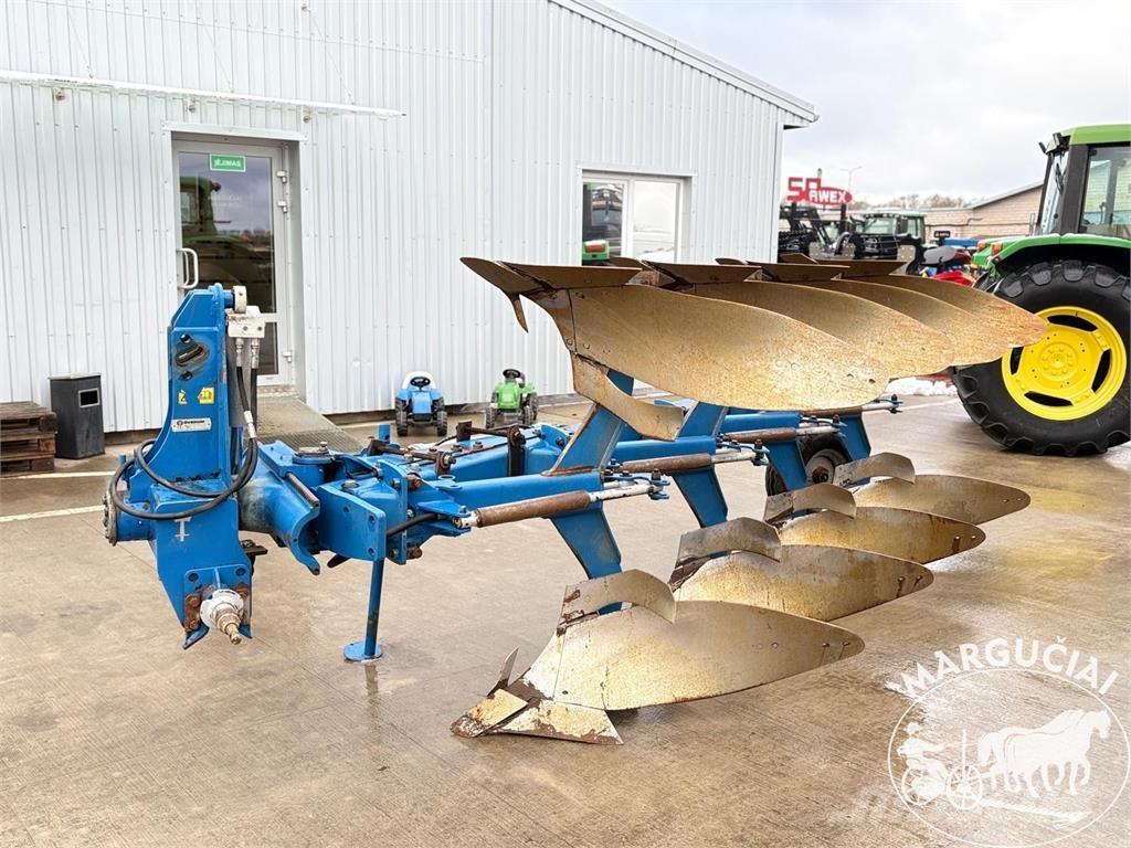 Överum 4x4 ماكينات زراعية أخرى