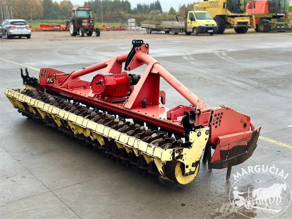 Pöttinger 4 m ماكينات زراعية أخرى