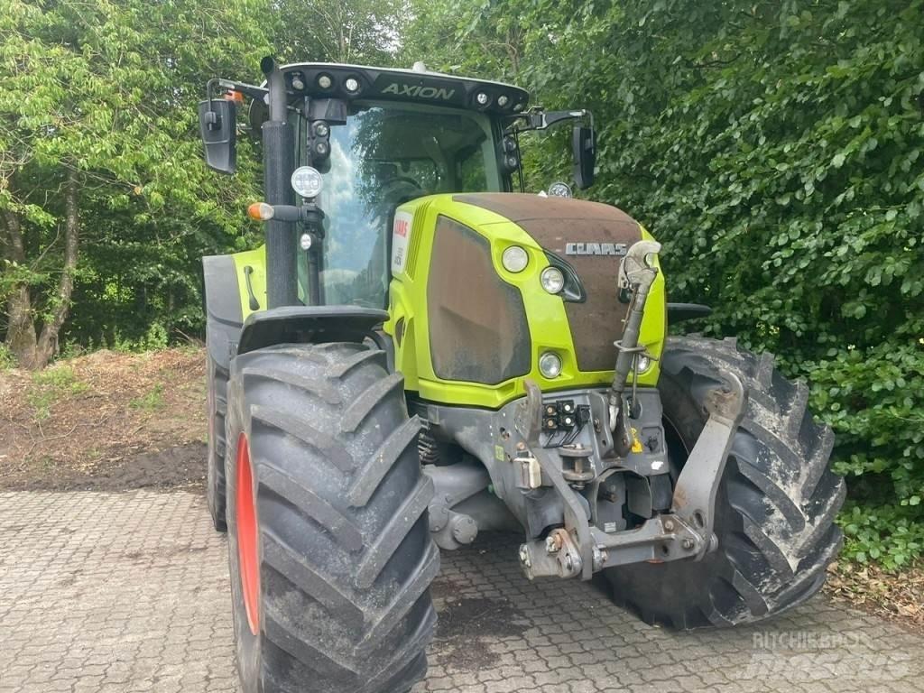CLAAS AXION 830 الجرارات