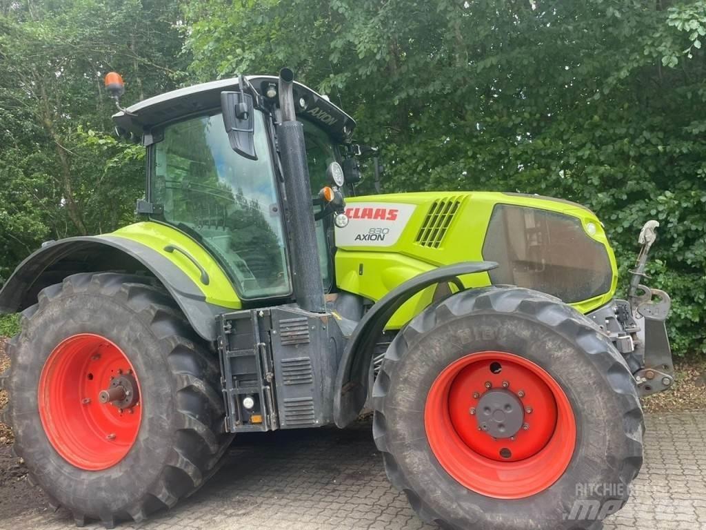 CLAAS AXION 830 الجرارات