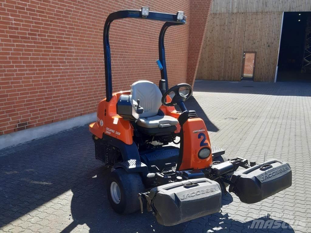 Jacobsen ECLIPS 322 ركوب الحشائش