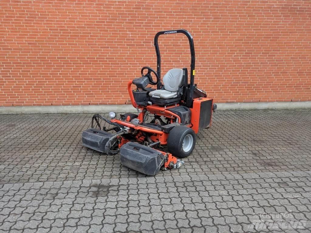 Jacobsen GP 400 ركوب الحشائش