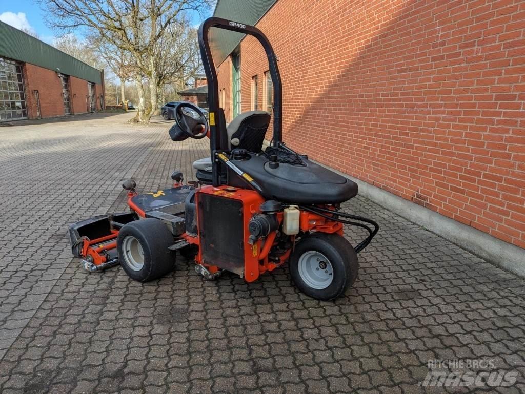Jacobsen GP 400 ركوب الحشائش