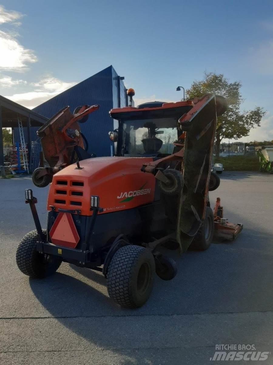Jacobsen HR 9016 ركوب الحشائش