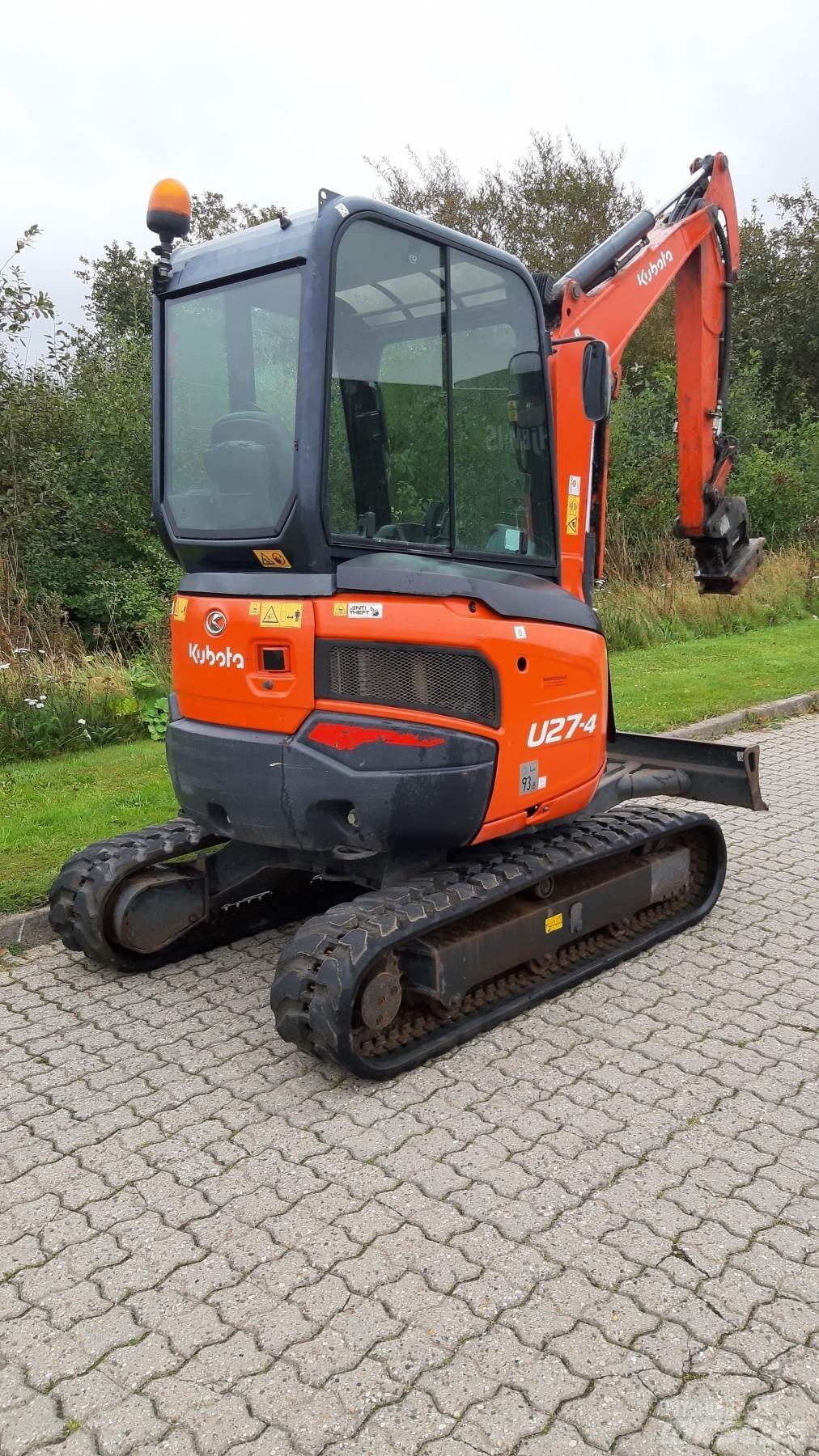 Kubota U27-3 حفارات صغيرة أقل من 7 طن (حفارات صغيرة)