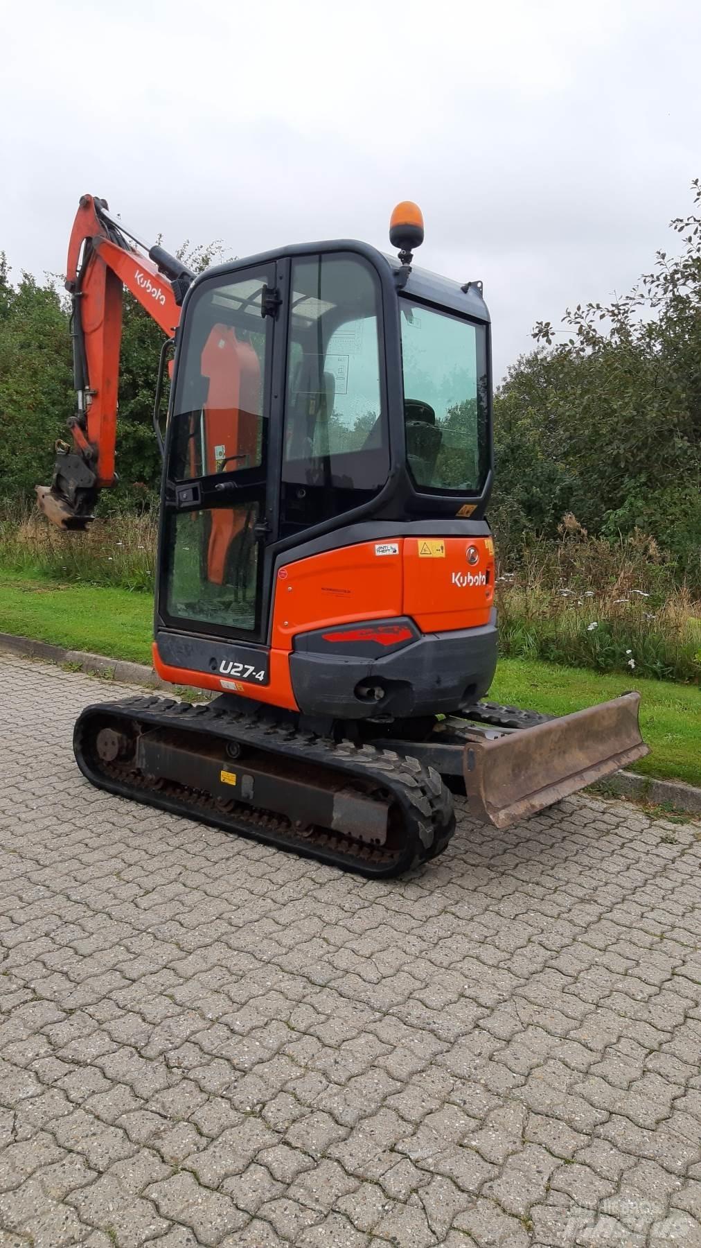 Kubota U27-3 حفارات صغيرة أقل من 7 طن (حفارات صغيرة)