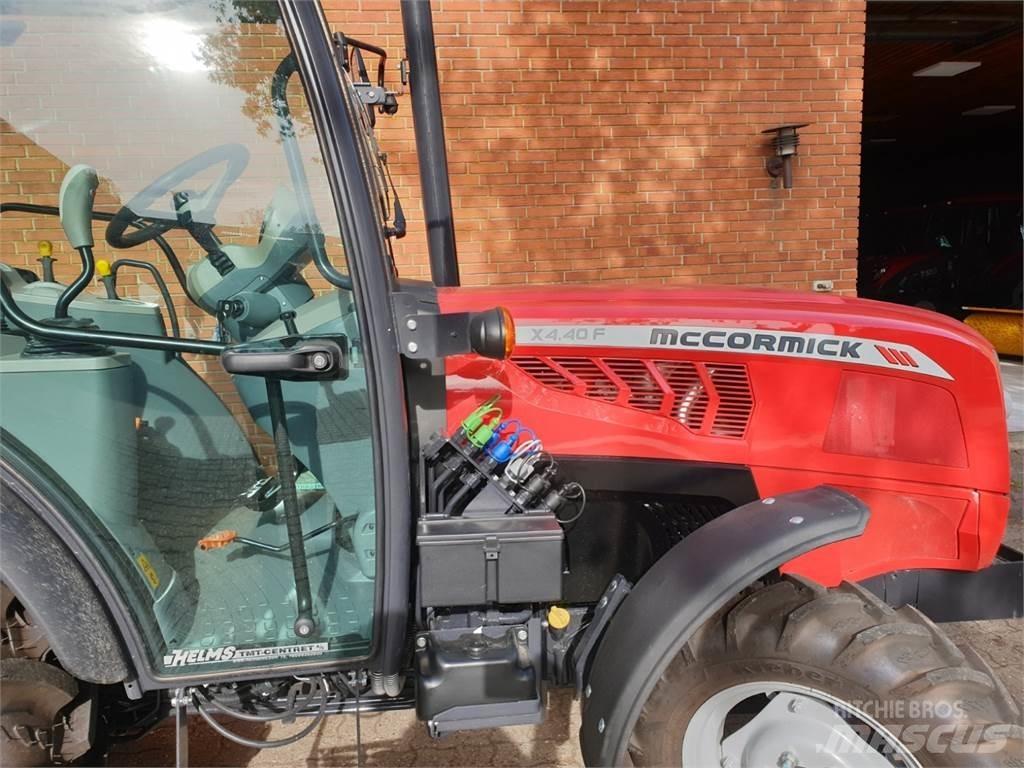 McCormick X4.40-F الجرارات