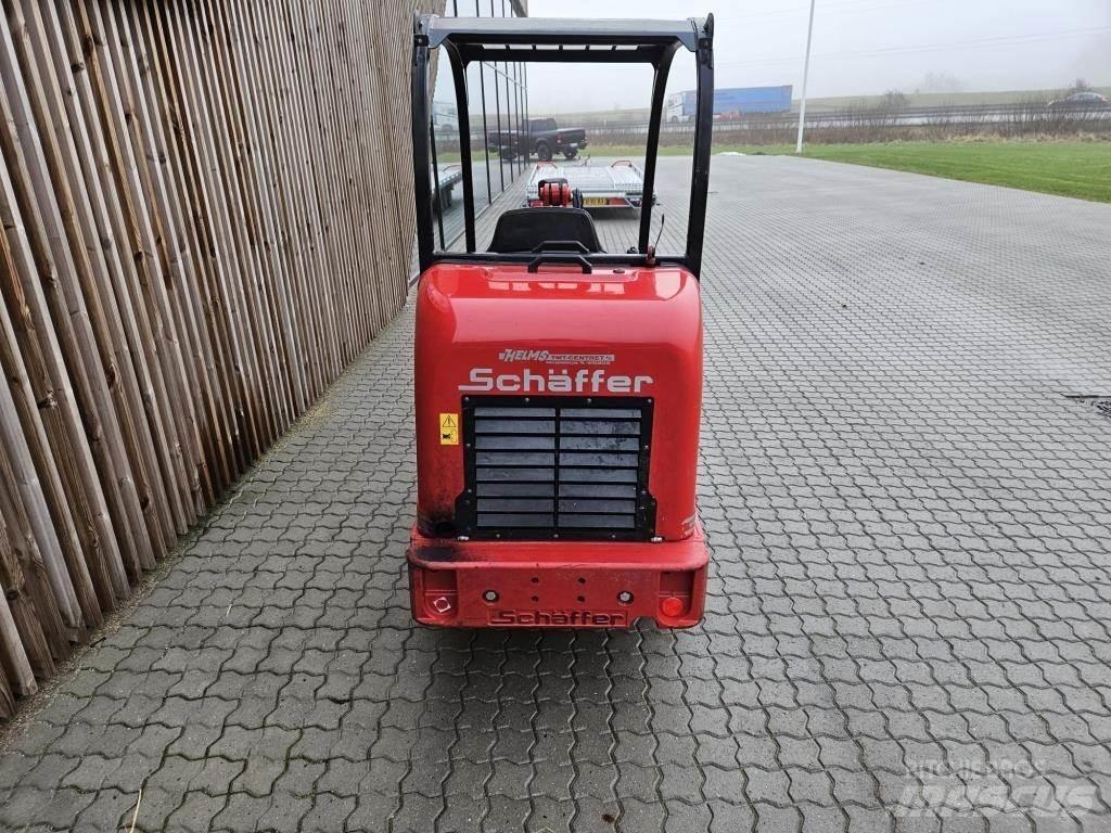 Schäffer 2428 SLT لوادر صغيرة