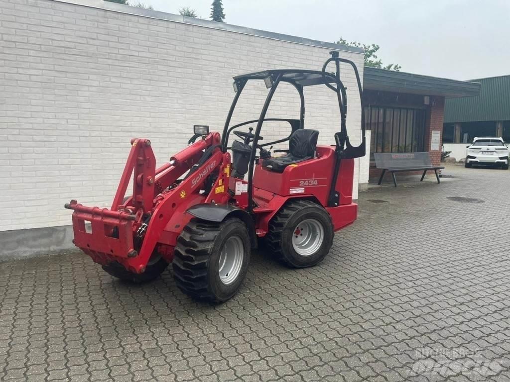 Schäffer 2434 لوادر صغيرة