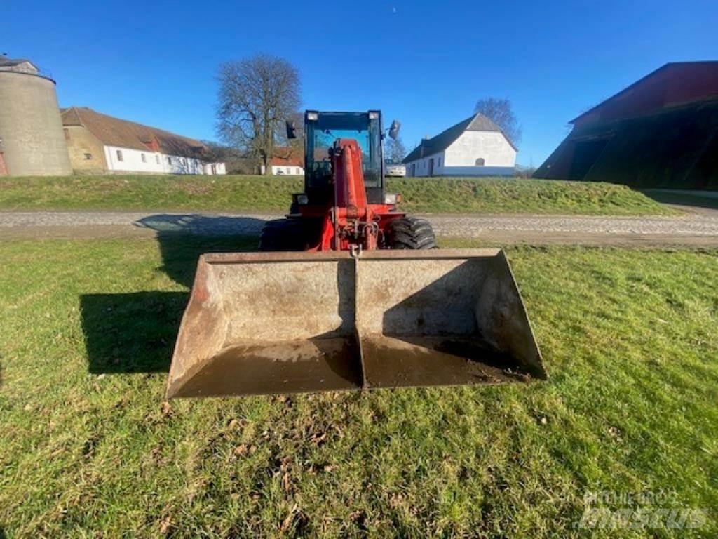 Schäffer 870 TD مناولات متداخلة