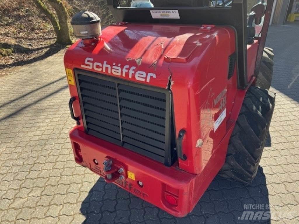 Schäffer Nordic 48 لوادر صغيرة