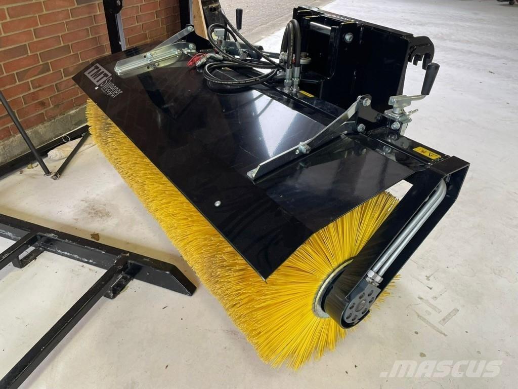 TMT SWEEPER 150 كناسات