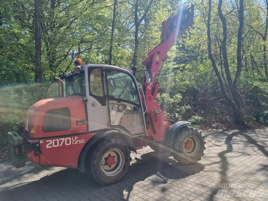 Weidemann 2070 CX50 لوادر صغيرة