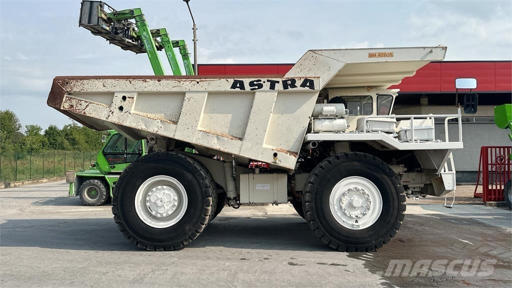 Astra BM35 4X2 عربات نقل قلابة للمواقع