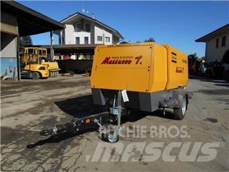 Atlas Copco XAHS 317 مكابس