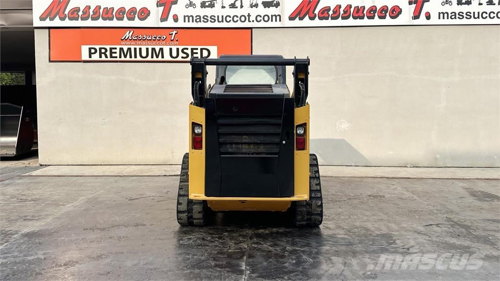 CAT 259D لوادر انزلاقية التوجيه