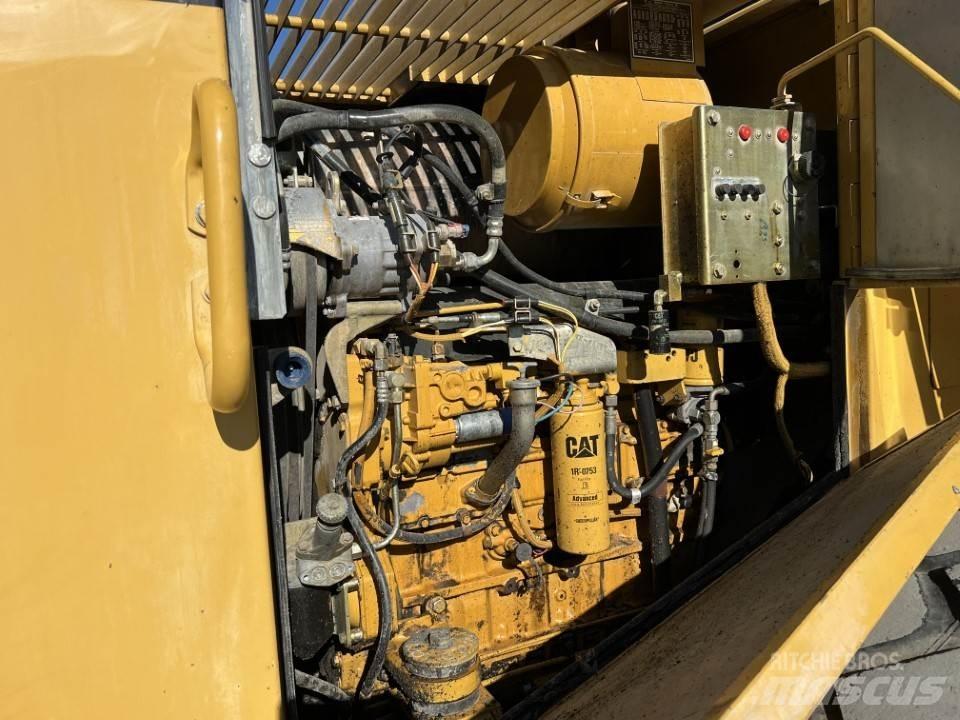 CAT 950 F2H لوادر بعجل