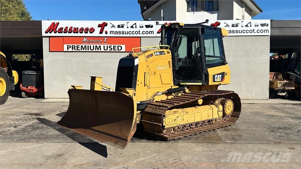 CAT D4K2 LGP بلدوزرات مجنزرة
